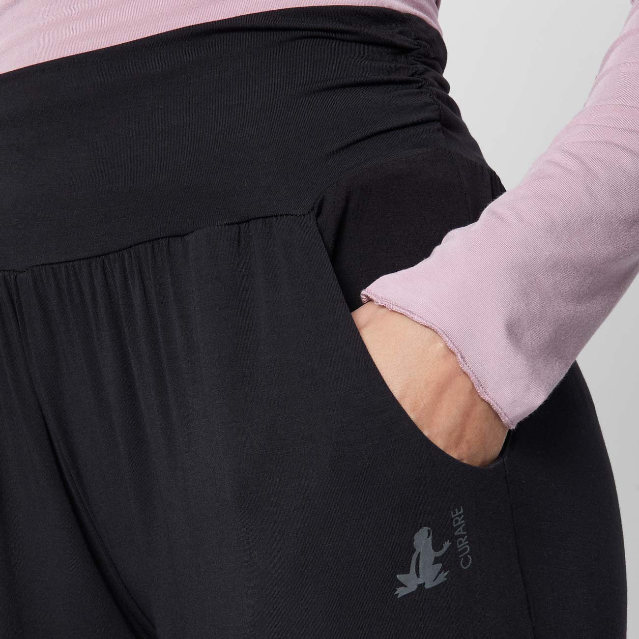 Lockere Hose Roll Down - Black