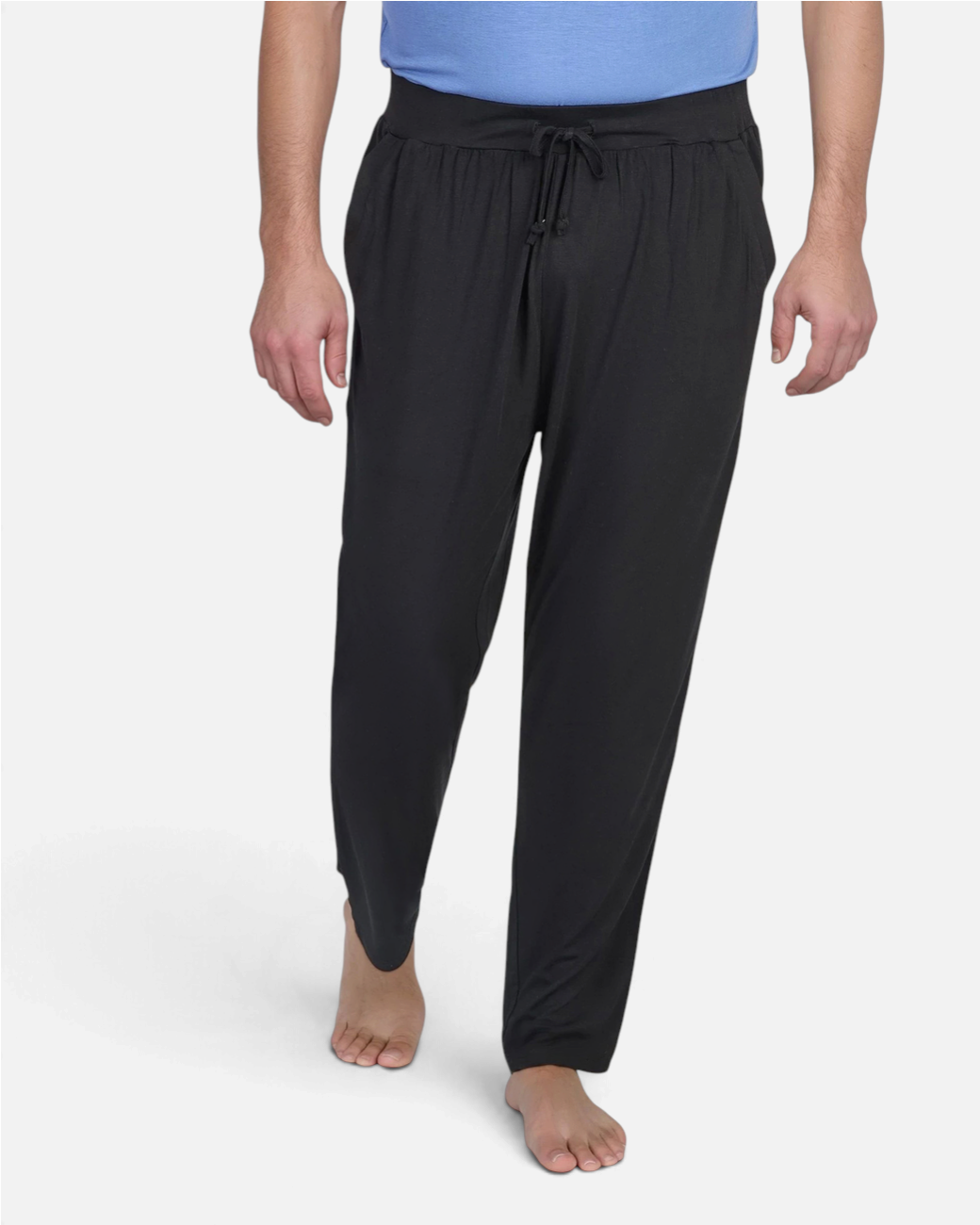 greenyogashop schwarze Herren-Jogginghose aus Bambusviskose mit elastischem Bund, Tunnelzug und Seitentaschen
