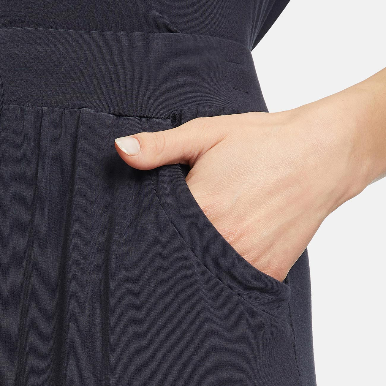 Capri Pants Relaxed - Midnight Blue