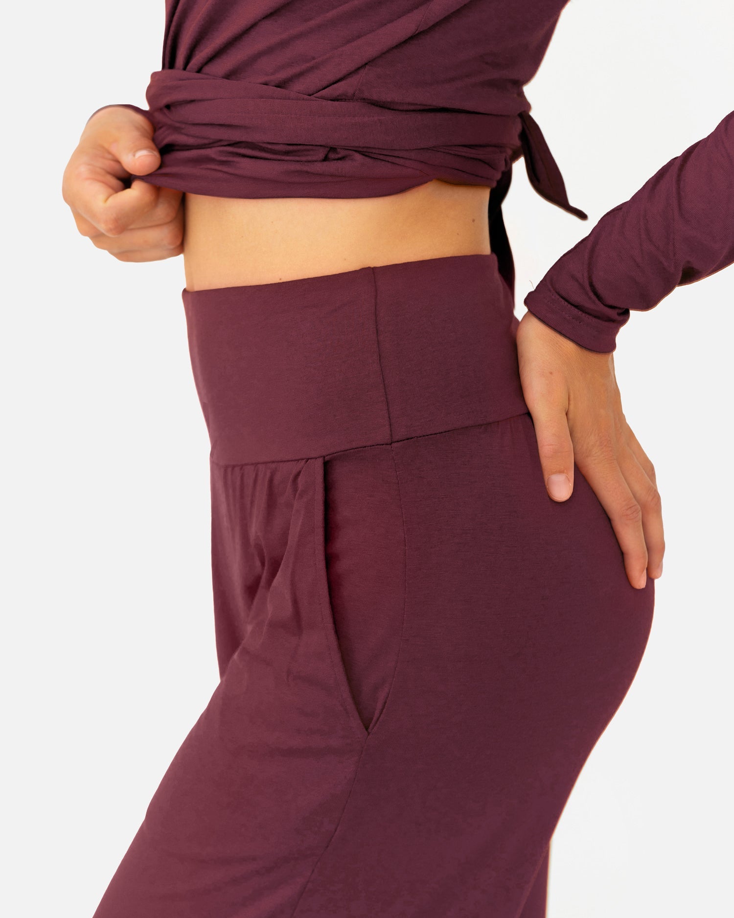 Heya Culotte Dark Cranberry – Detailansicht – Lotuscrafts
