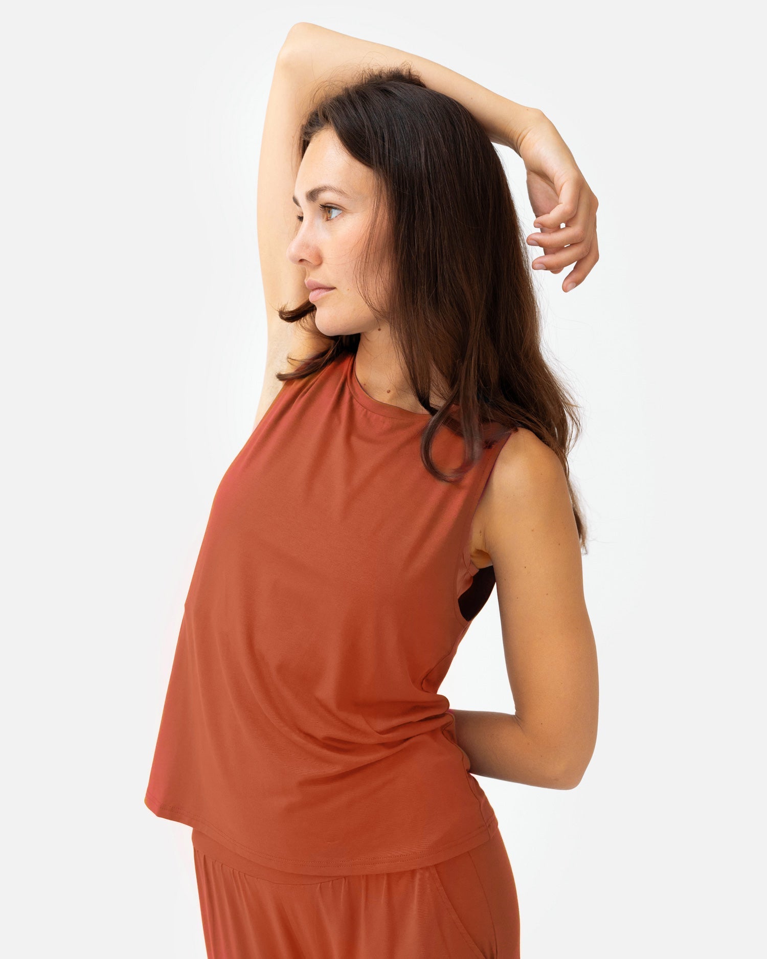 Naima Top Burnt Sienna – Model Front – Lotuscrafts