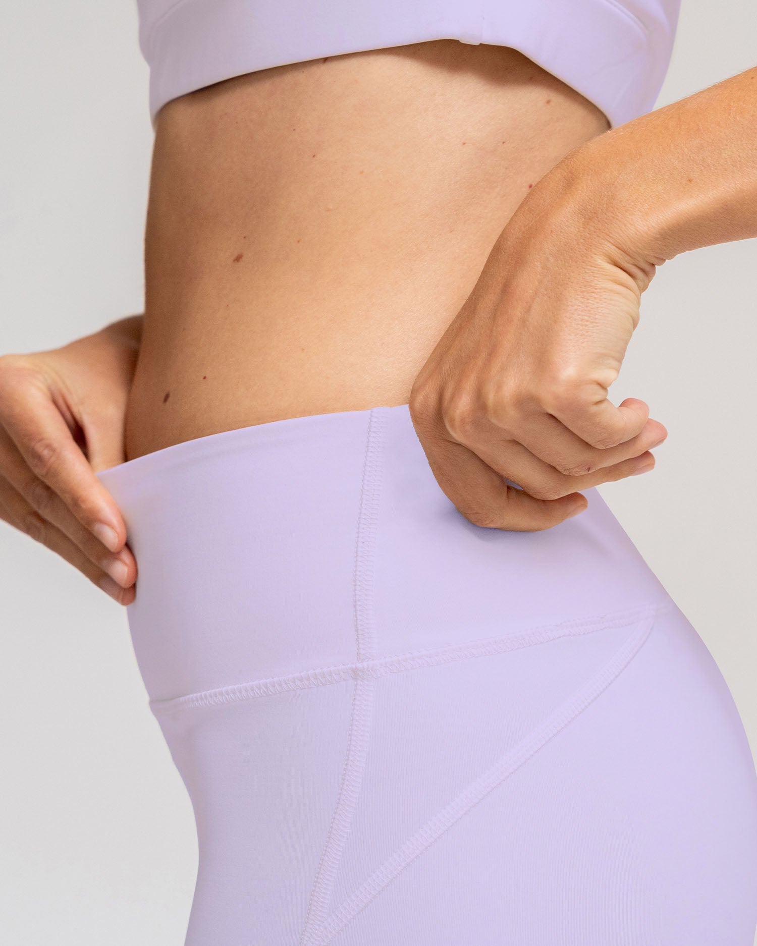 Violetta - Model Product Shot Detail