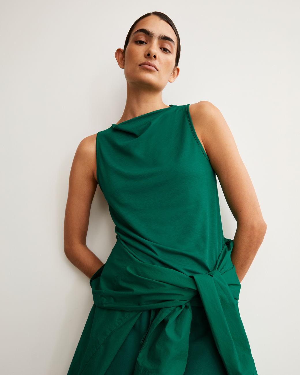 LAMINIAA emerald green