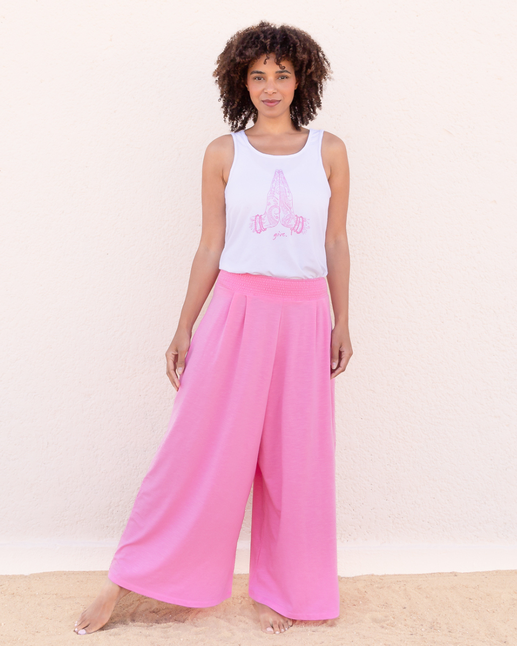 Top Alaska Give - White