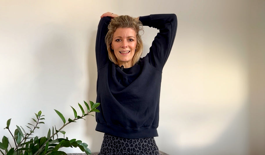 15 Minuten Yoga in der Mittagspause: Entspannung für Geist, Schultern und Nacken