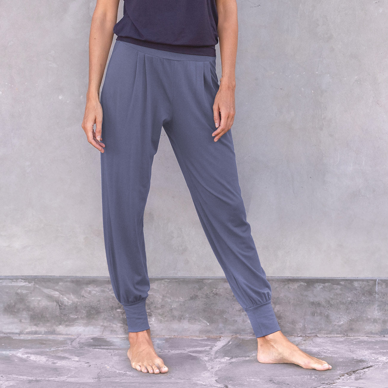 Jaya Organics Hose Naya - Bluegrey   