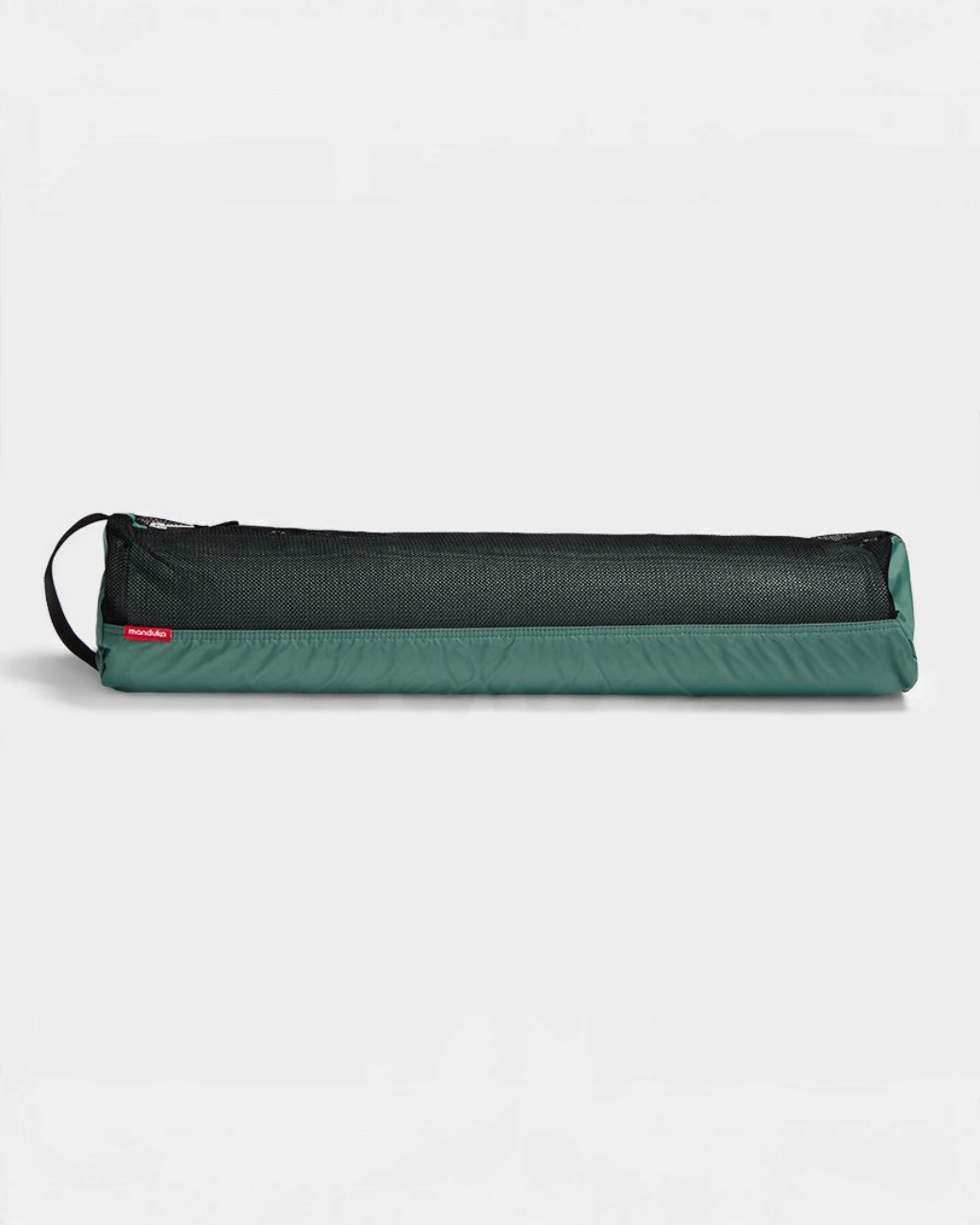 greenyogashop Manduka Breathe Easy Yogatasche in Salbeigrün mit atmungsaktivem Mesh-Einsatz und Tragegriff