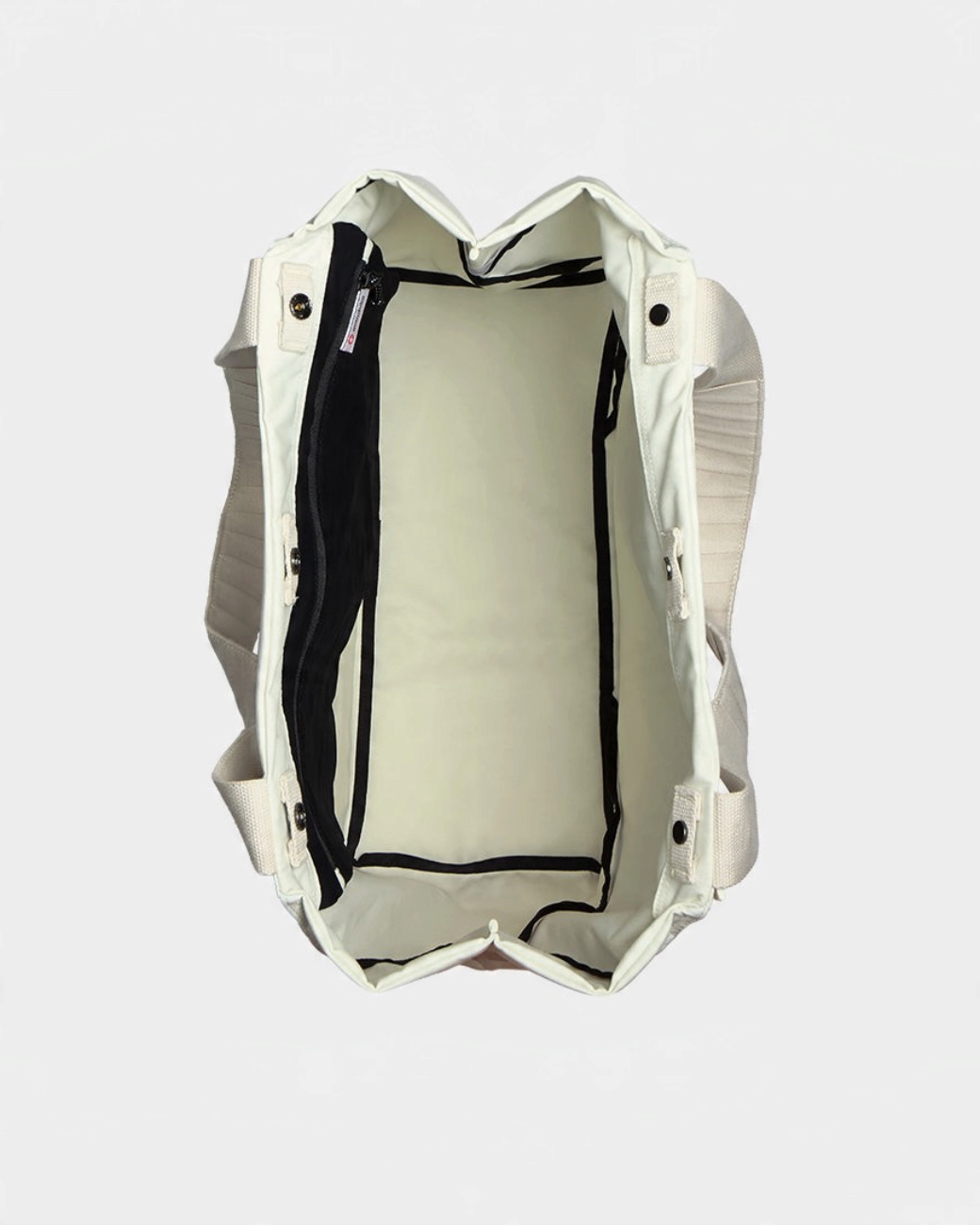 greenyogashop Kosha Carryall Tragetasche in Pearl aus recyceltem Nylon mit geräumigem Innenraum und Mesh-Tasche