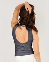 Anthrazit - Model Product Shot Back Anthracite
