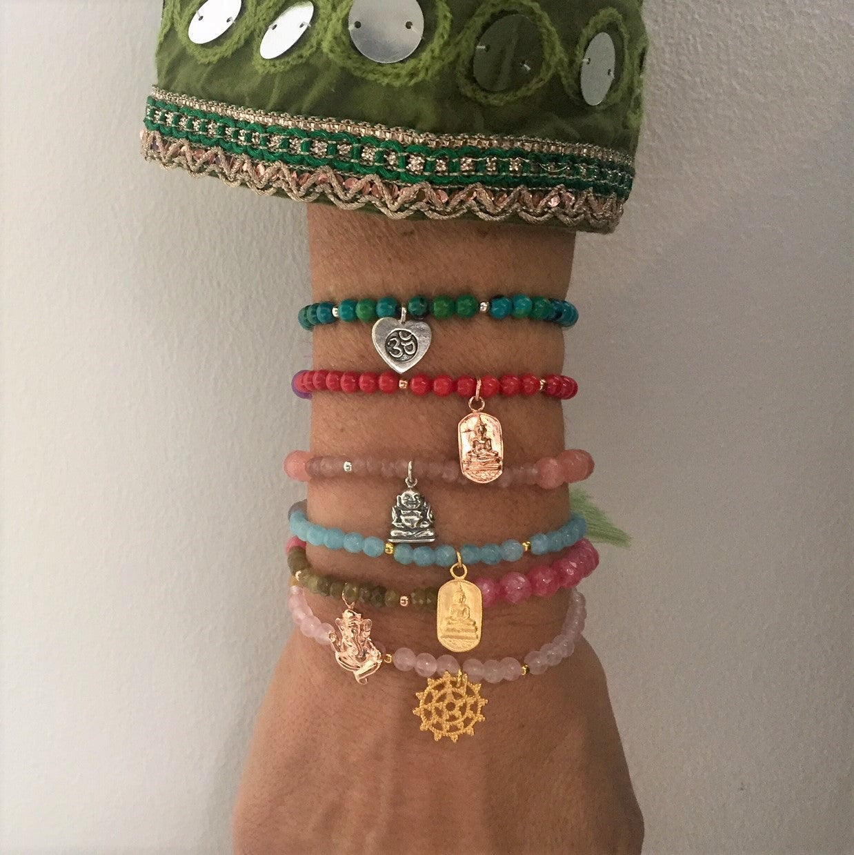 Handmala Buddha Gold, Onyx