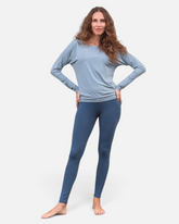 greenyogashop Longsleeve Pia in Washed Denim mit U-Boot-Ausschnitt aus weichem Tencel-Biobaumwoll-Mix für Yoga