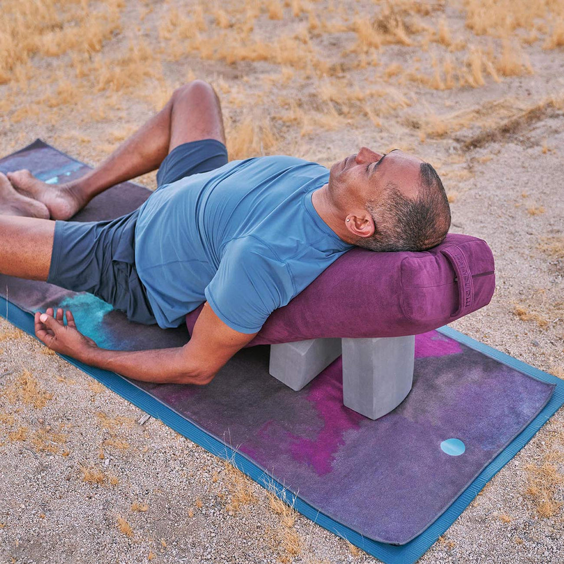 Manduka Yoga Bolster Eckig - Indulge