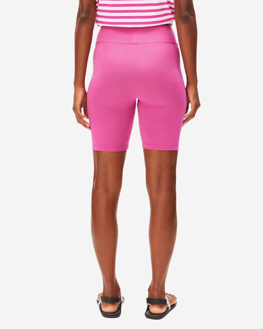 Nedaa Litaa Shorts - Very Berry