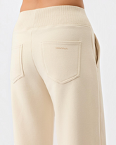 greenyogashop Surfer Vibe Pants in Beige aus leichtem Sweat mit elastischem Bund und Gesäßtaschen