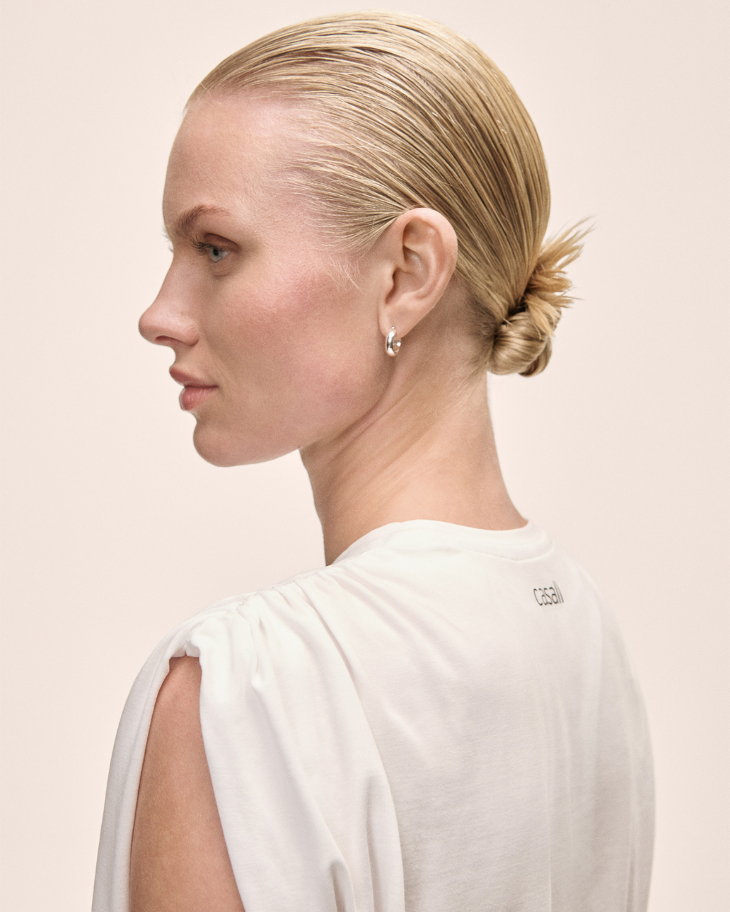 Delight Shoulder Crease Tee - White