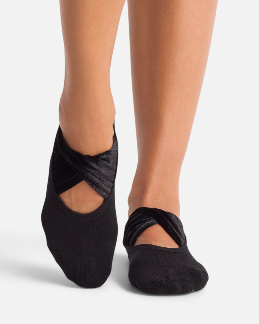 greenyogashop Yogasocken Penny in Schwarz mit Samt-Riemen und rutschfester Sohle für Yoga und Pilates