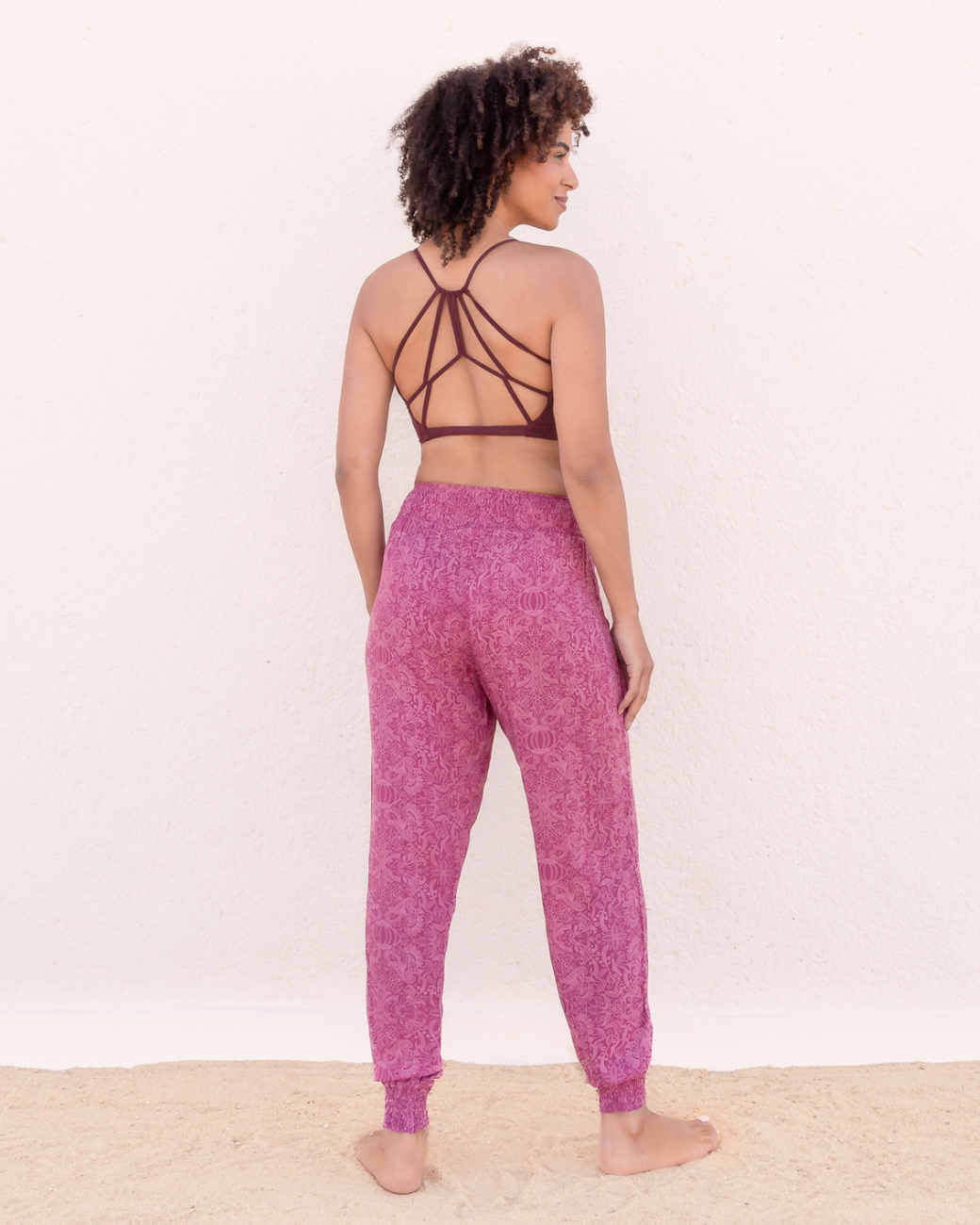 Yogahose Ananda - Paisley Carmine