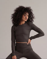Longsleeve Cropped Always Dressed Forest Night – Detailansicht – Hey Honey