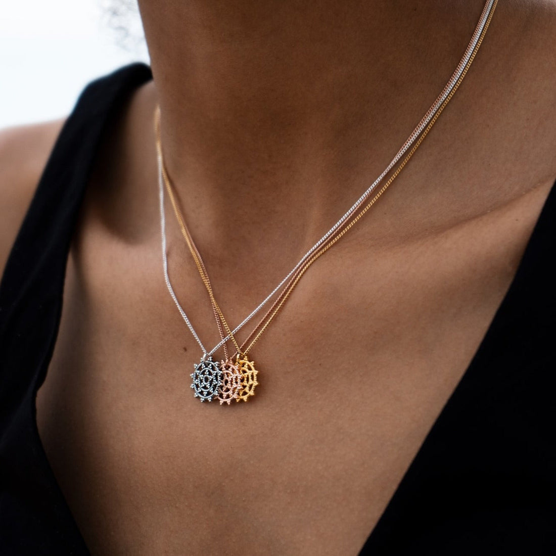 Wheel of Karma Kette Matt-Gold